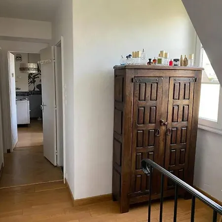 Grande Maison A Avec Jardin Santes